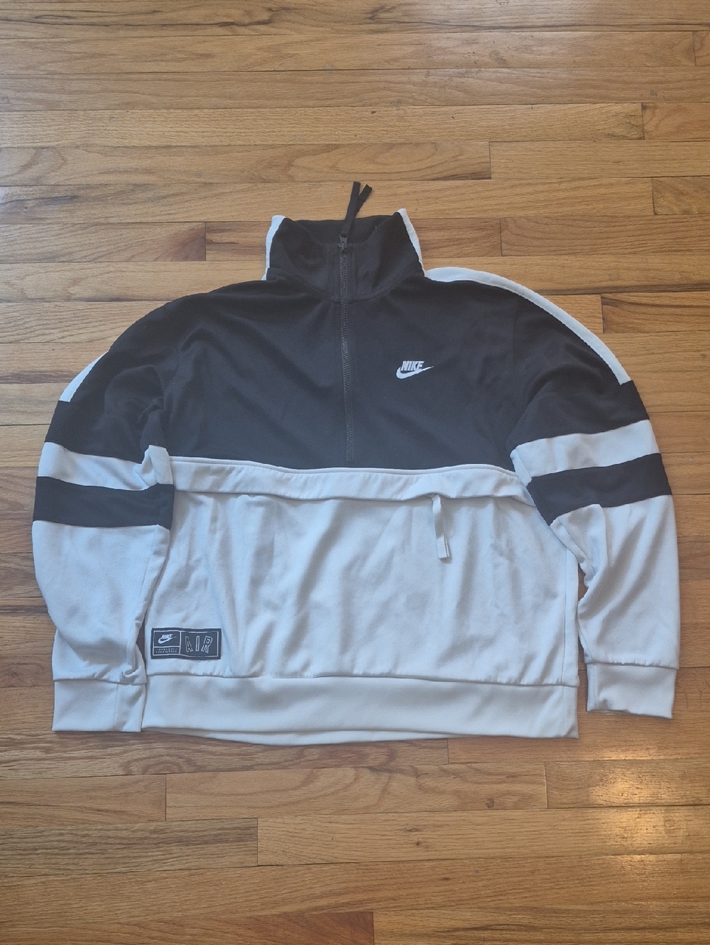Nike Air Men's Half-Zip track pullover jacket Black & White Size Medium